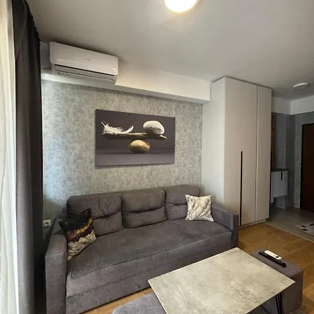 Luxury 2 Skopje